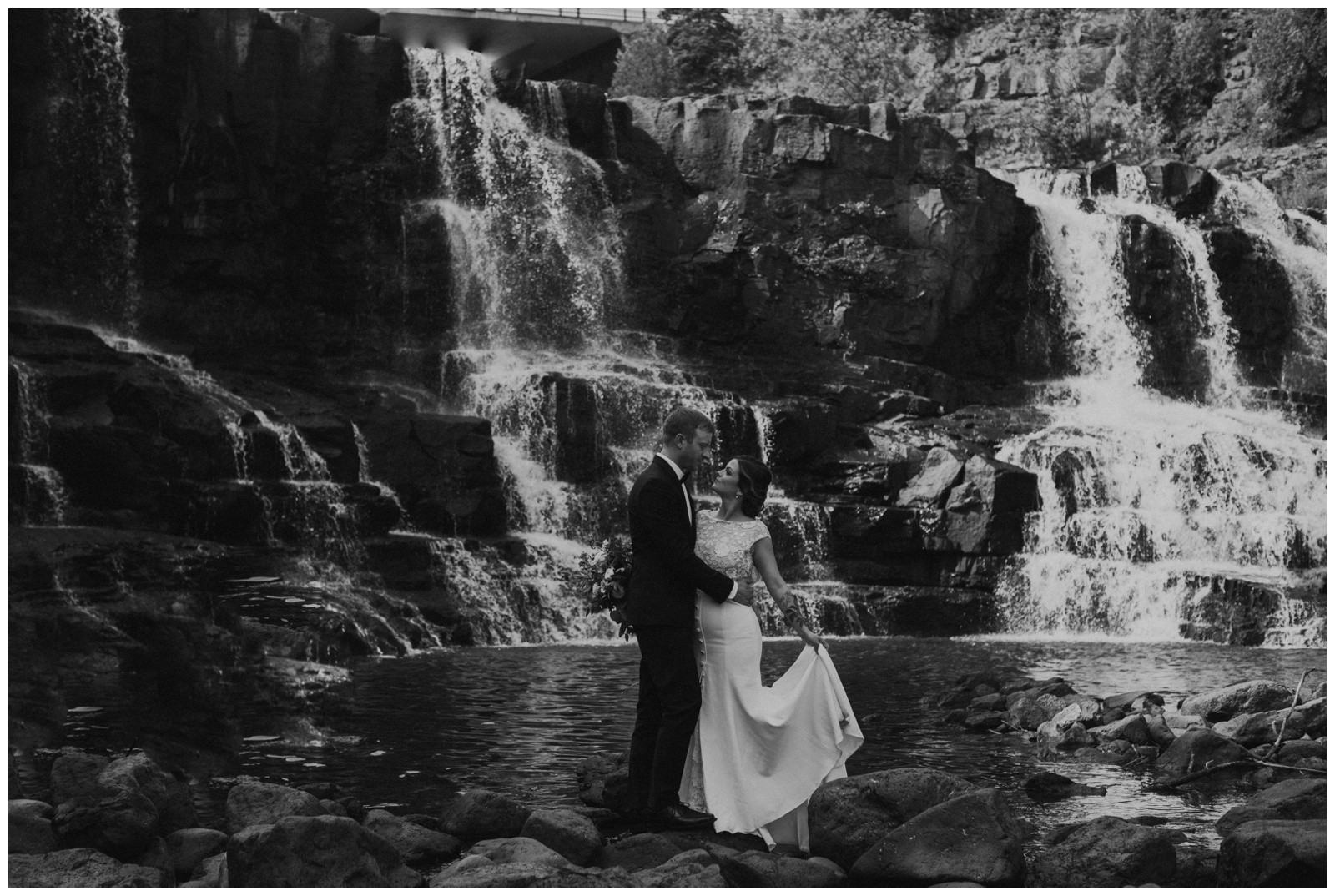 Gerryanne + Adam // Gooseberry Falls Wedding